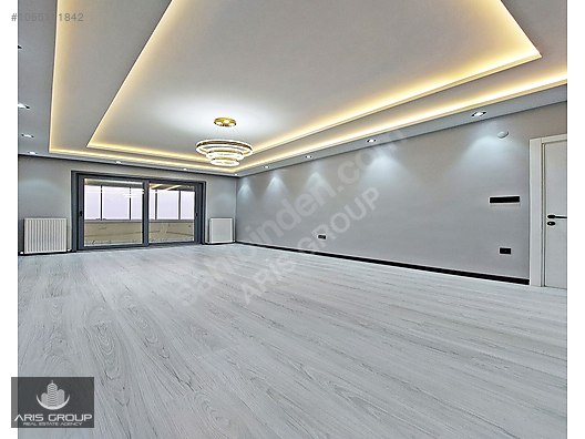 BEYLİKDÜZÜ'NDE SİTE İÇİ 3+1 155M2 FULL YAPILI SATILIK DAİRE