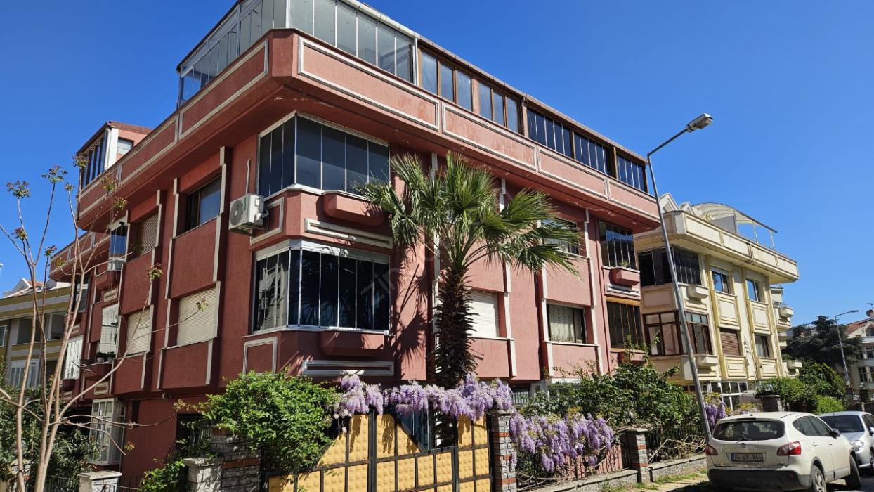  FLORYA BASINKÖY 'DE SATILIK 4+1 240 M2 DUBLEX LÜX VİLLA DAİRE